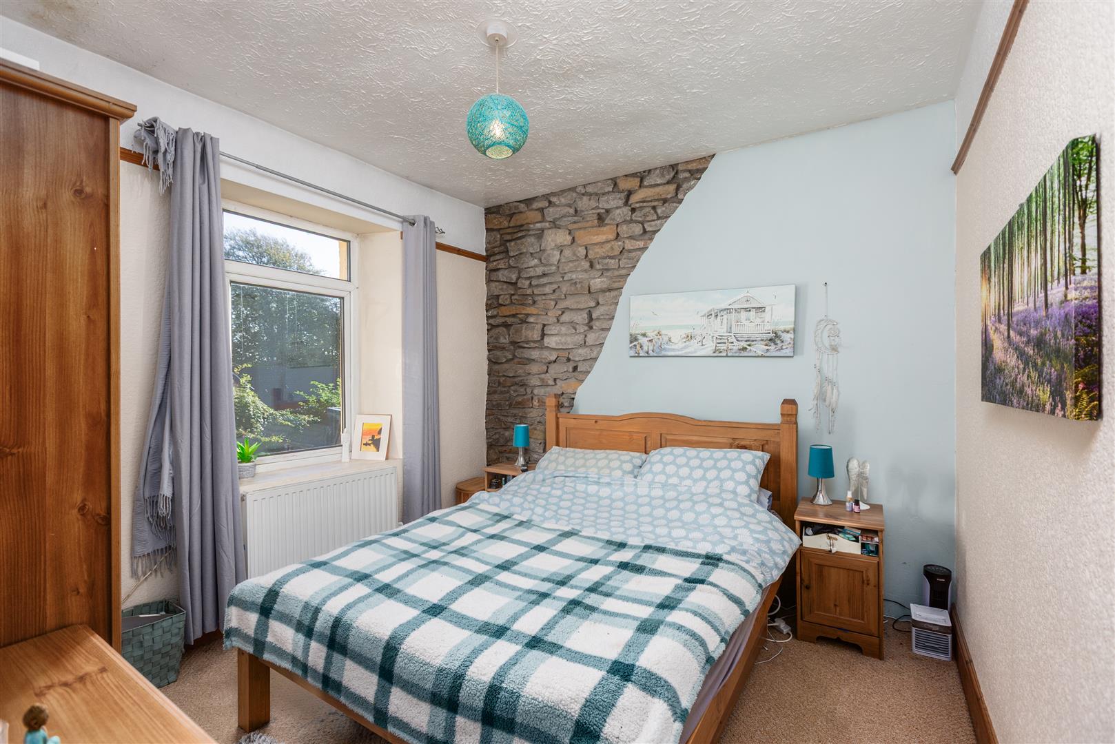 Rhandir Terrace, Llangennech, Llanelli, SA14 8TY